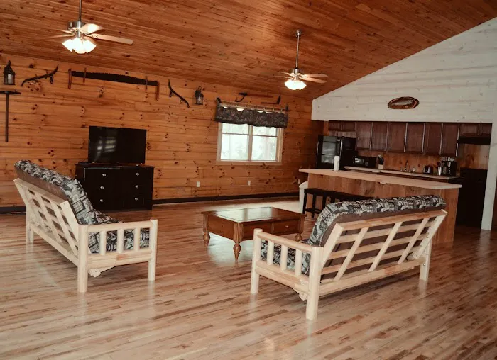 Revelle's River Resort 8