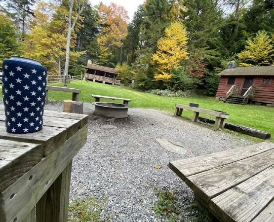 Middle Mountain Cabins