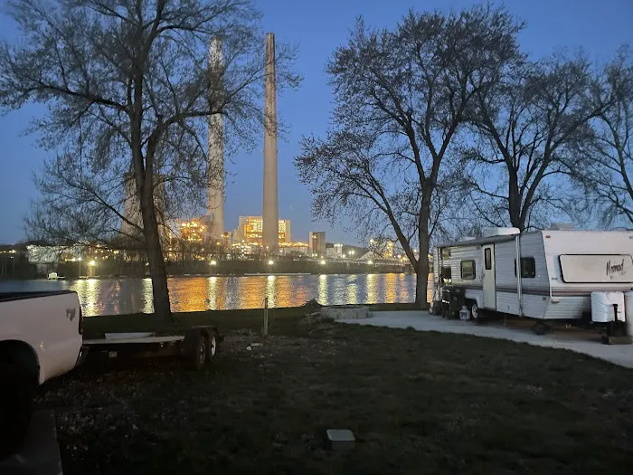 Lock 24 RV Park and Campground 5