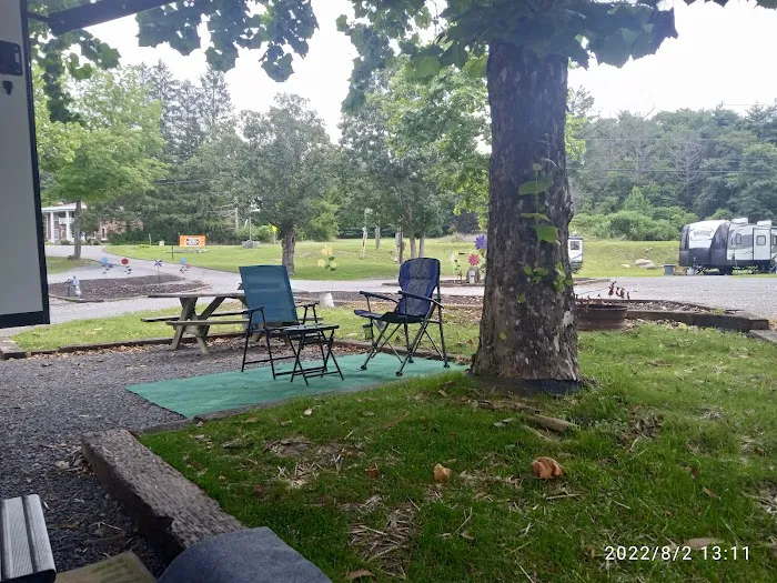 Pipestem Camping at Route 20 Market & Grill (Formerly Pipestem RV Park & Campground) 3