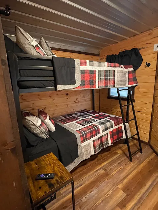 Hillbilly Rentals Resort & Campground 4