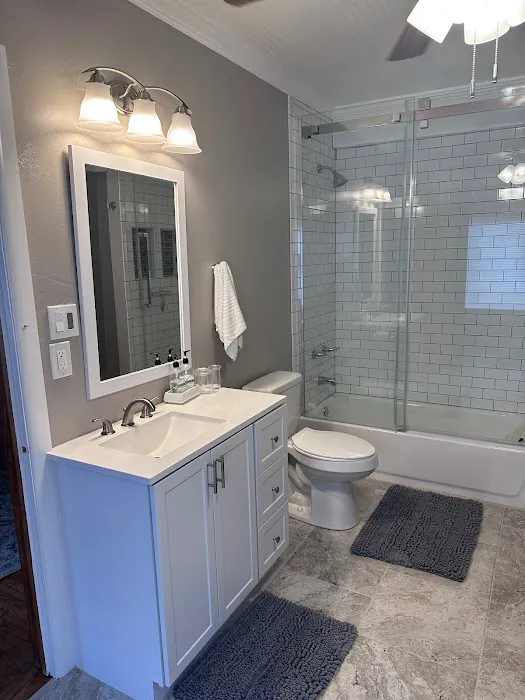 Rock Lane Realty LLC, RV Sites, Fully Furnished Monthly Rentals 7