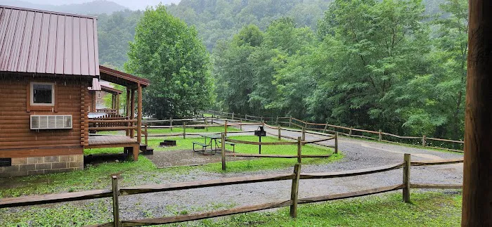 Ashland Resort 5