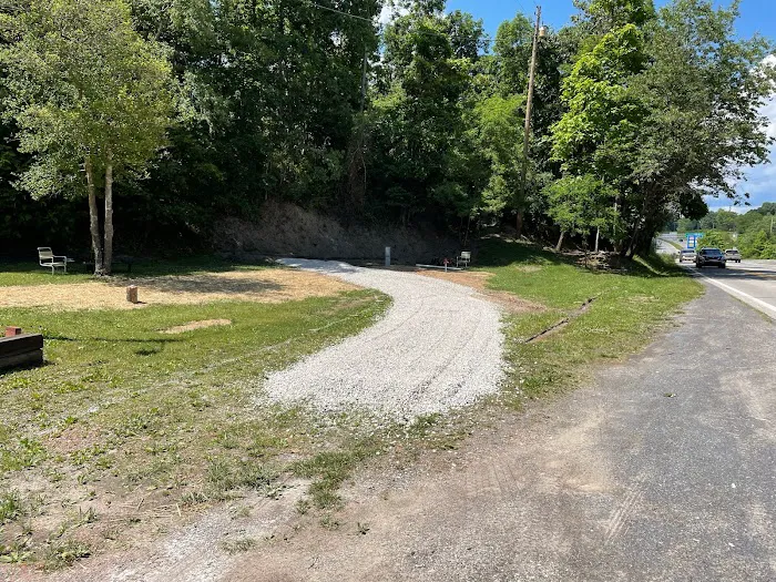Hilltop Sunrise - Single RV Site with Electric, Water, and Sewer hookups 9