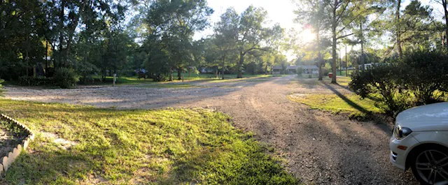 Colette RV Park & Tiny Homes 0