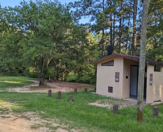 Kelly's Pond Motorized Campground