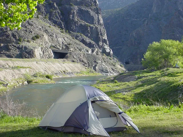 Lower Wind River Campground 5