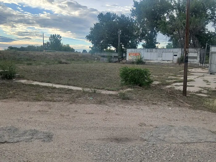 Travelers court & Campground 6