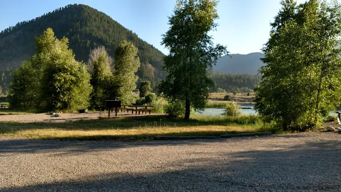 Riverside Park Campground 6
