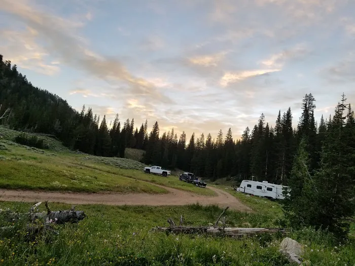 Middle Piney Lake Campground 7