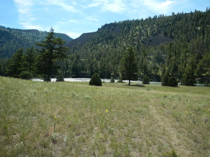Yellowstone River Trail 2