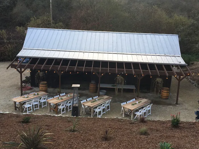 Whiskey Hill Barn 1