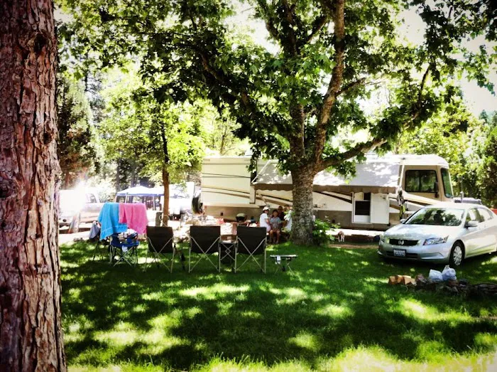 Hat Creek Hereford Ranch RV Park & Campground 8