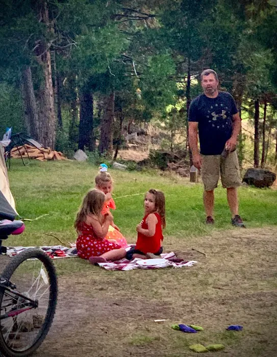 Hat Creek Hereford Ranch RV Park & Campground 5