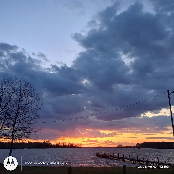 Mac's Camp Landing 8