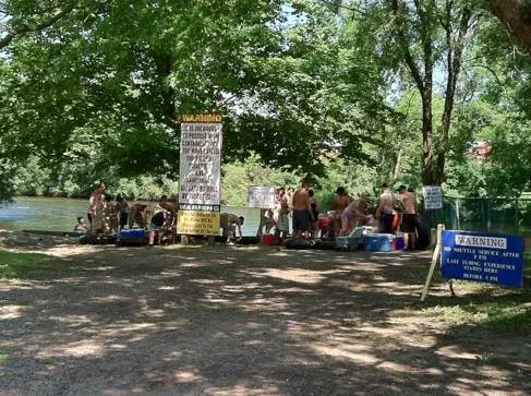 River's Edge Apple River Tubing & Camping 2