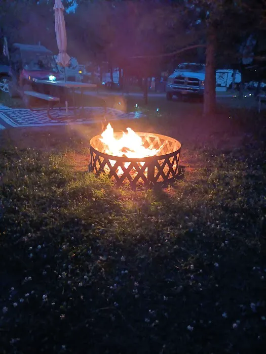 Pardun's Jack Pine Campground 6