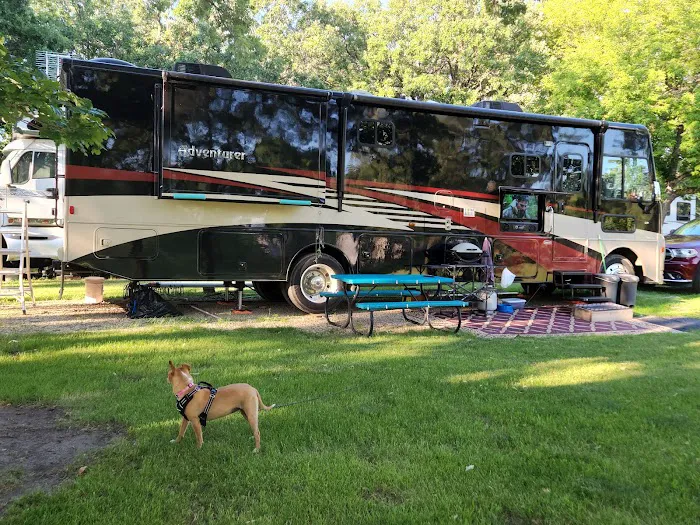 Two Creeks Campground 2