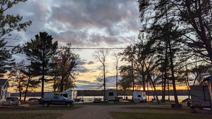 Sunset Cove Resort & Campground 2