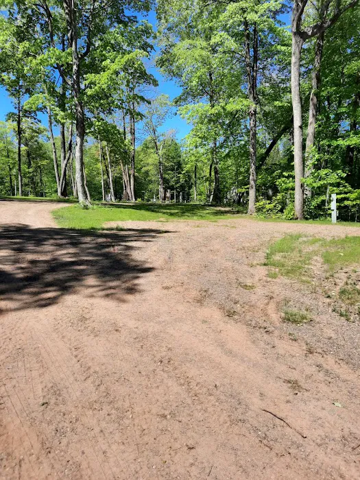 Wiggle Room RV Seasonal Campsites 7