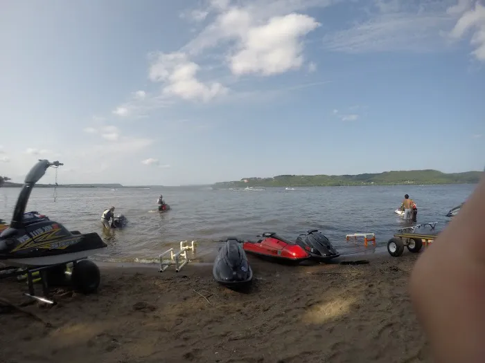 Lake Pepin Campgrounds & Trailer 4