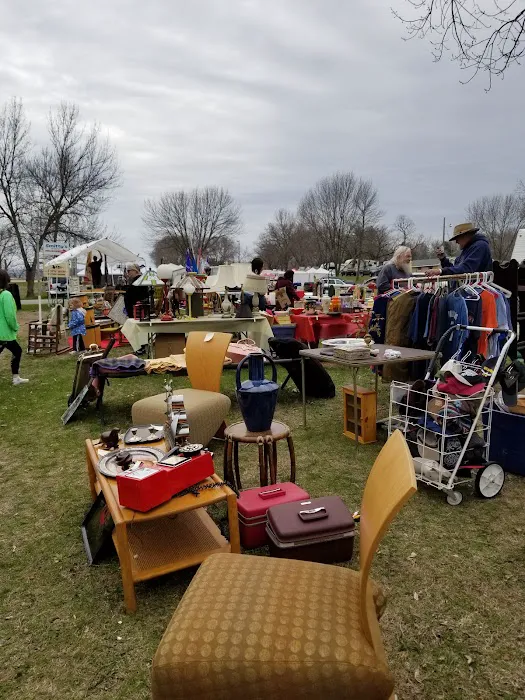 Lake Pepin Campgrounds & Trailer 6