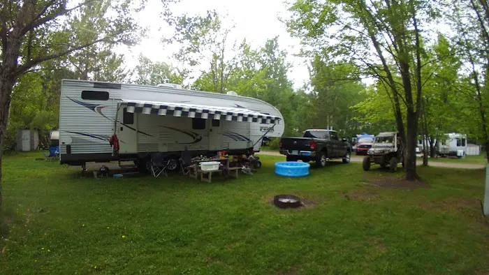 Red Fox Campground & RV Park 0