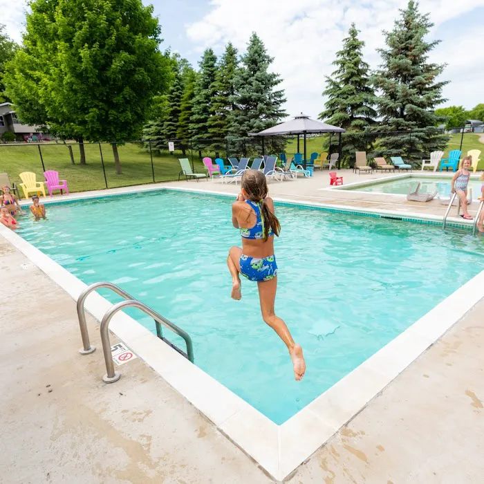 Big Foot Resort 6