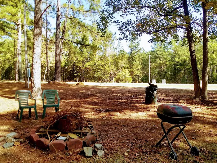 Kenn's Store & Campground Mandy's Cafe 3