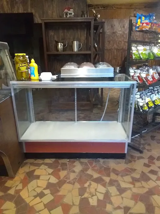 Kenn's Store & Campground Mandy's Cafe 5