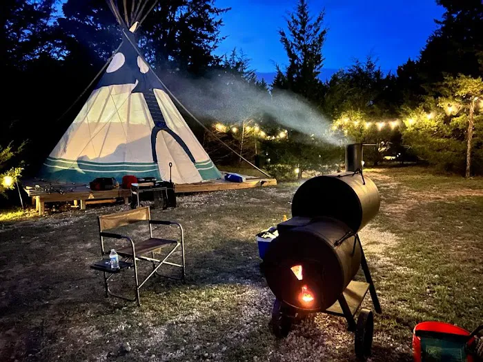 The Arrowhead Tipi Resort 4