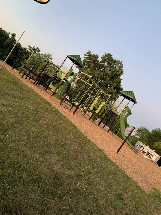 Saukinac Campground Bar & Grill 3