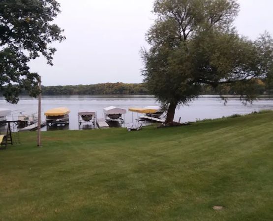 Big Sauk Resort