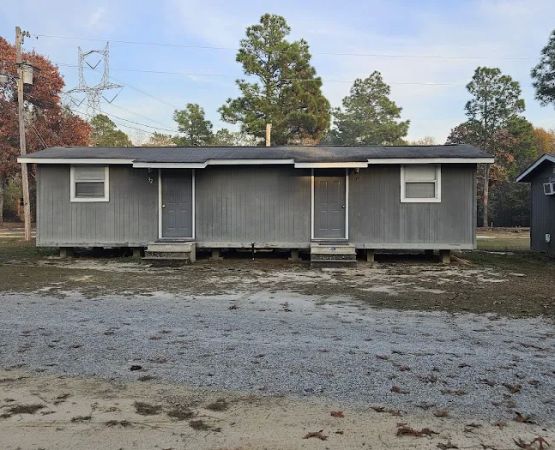 Kennedy's Apartment's & RV Park