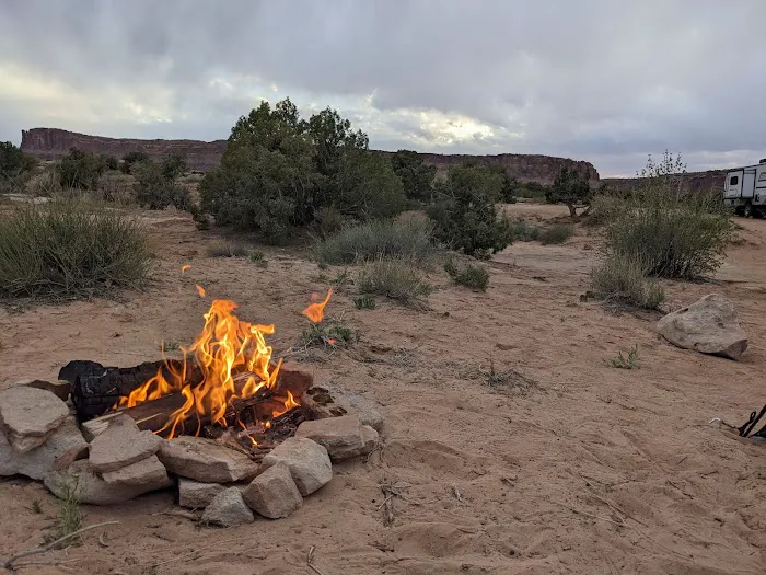 Utah Raptor State Park campground 0