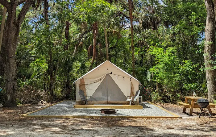 Timberline Glamping at Hillsborough River 0