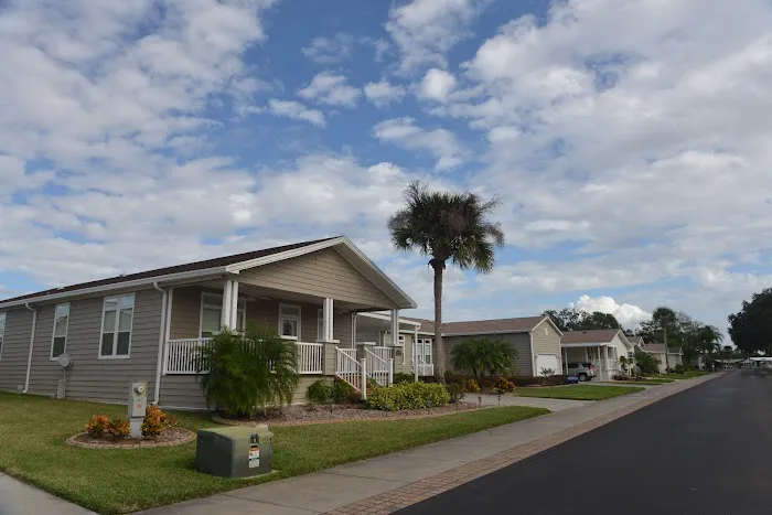 Silver Dollar Golf, Trap Club & RV Resort 7