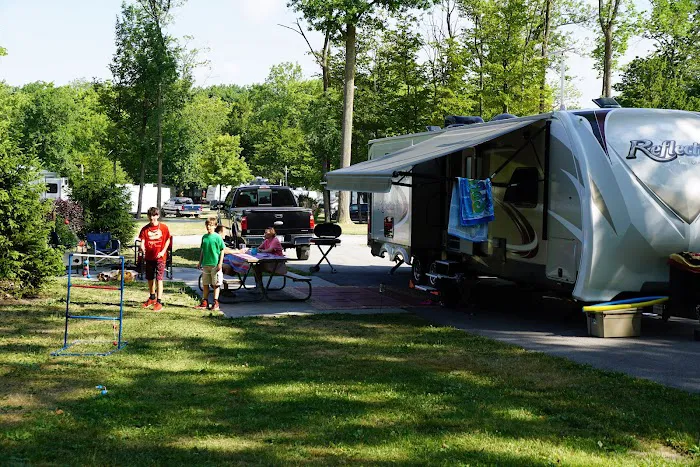 Six Flags Darien Lake Hotel & Campground 7