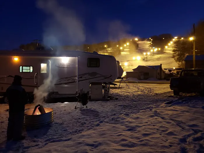 Slope Side RV Park. 4