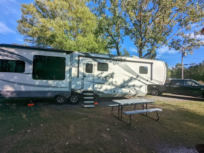 Niagara Hartland RV Resort 2