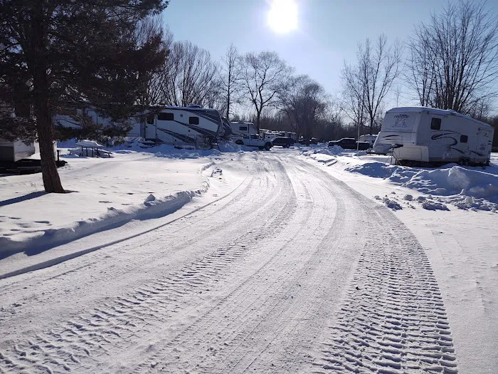 Niagara Hartland RV Resort 8