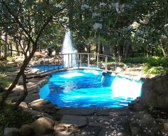HilltopLodge