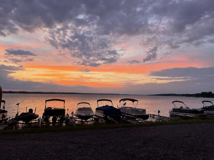 Twin Oaks Campgrounds and Marina 5