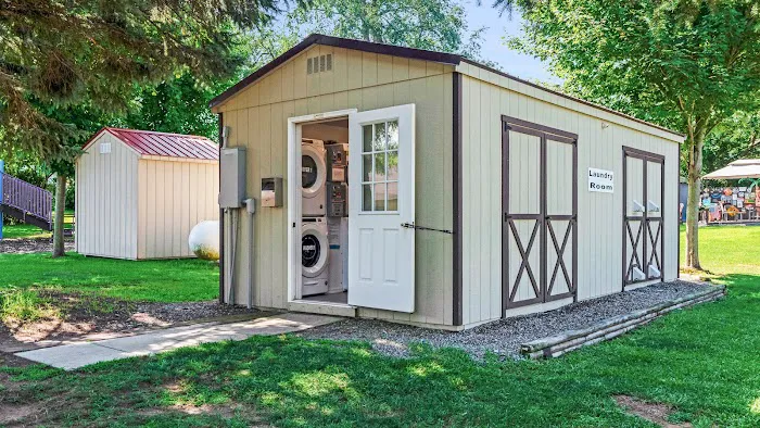 Junius Ponds Cabins & Campground 4