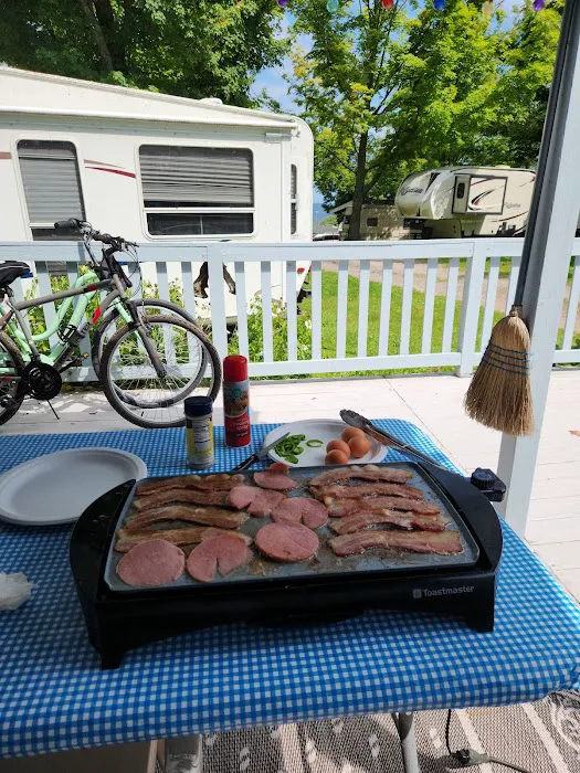 Hughes Marina & Campground 5