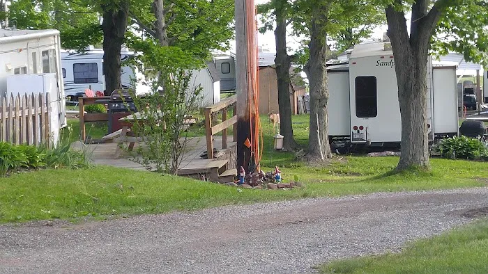 Hughes Marina & Campground 4