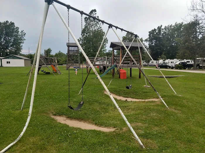 Niagara Woodland Family Campground 7