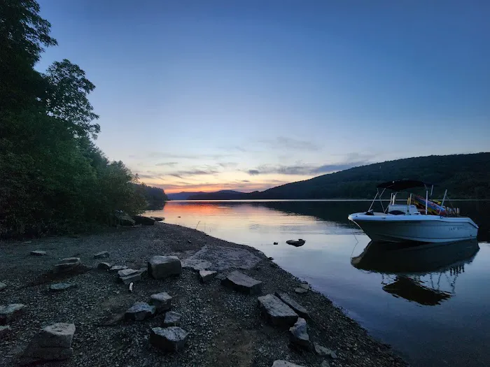 Willow Bay Campground 1