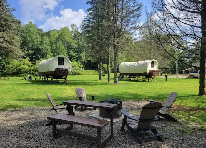 Bison Trace Luxury Camping 6