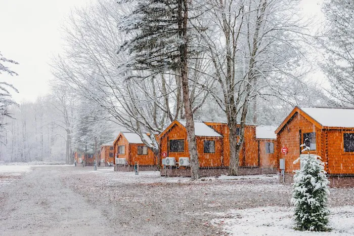 Bison Trace Luxury Camping 7